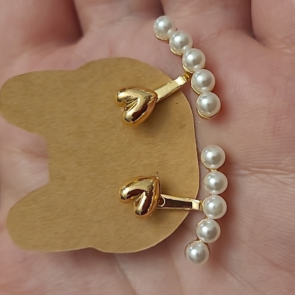 Cute heart and pearls imitation earrings - Picture 3 of 4